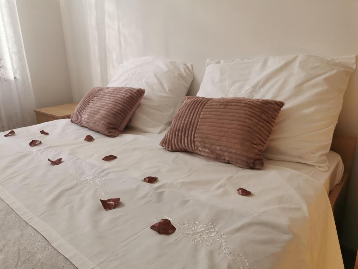 Apartman Martina Apartment Krsan Bagian luar foto