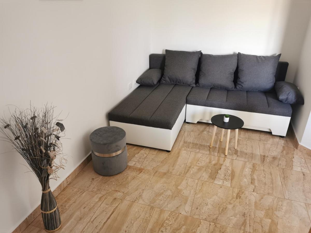 Apartman Martina Apartment Krsan Bagian luar foto